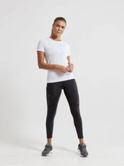 Craft Fuseknit Light Korte Mouw Ondershirt Wit Dames -Craft 1908846 900000 fuseknit light rn ss c6 preview