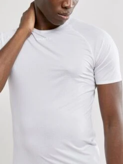 Craft Pro Dry Nanoweight Korte Mouw Ondershirt Wit Heren -Craft craft onderkleding shirts korte mouw heren pro dry nanoweight short sleeve 1908851 900000